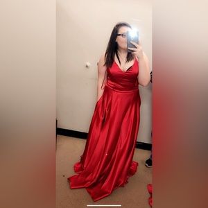 Red prom dress. Size 15.